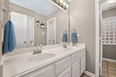 5335 Fairdale Lane, Houston, TX 77056 - Photo 34