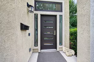 5335 Fairdale Ln, Houston, TX 77056 - Photo 2