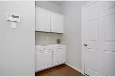 10406 Mount Winchell Drive, Iowa Colony, TX 77583 - Photo 12