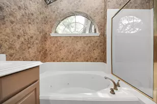 39 Wild Meadow Ct, The Woodlands, TX 77380 - Photo 22