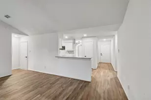 9014 Kirkmont Dr, Houston, TX 77089 - Photo 14