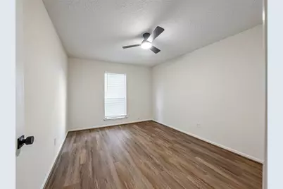 9014 Kirkmont Drive, Houston, TX 77089 - Photo 22