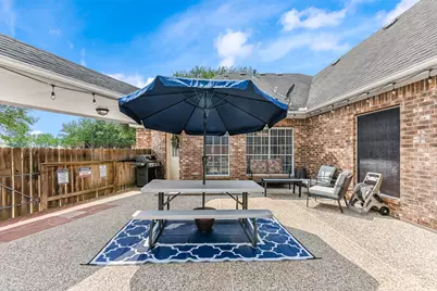 2833 Trevino Court, Friendswood, TX 77546 - Photo 24