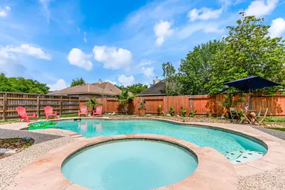 2833 Trevino Court, Friendswood, TX 77546 - Photo 26