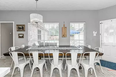 2833 Trevino Court, Friendswood, TX 77546 - Photo 12