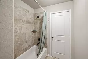 1714 Wickham Reach Dr, Spring, TX 77386 - Photo 32
