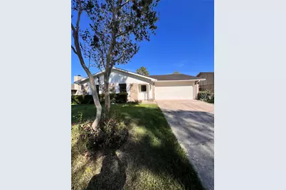 3211 Meadowview Drive, Missouri City, TX 77459 - Photo 12