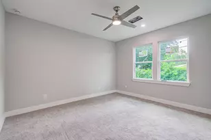 5447 N Shady Creek Dr, Houston, TX 77017 - Photo 10
