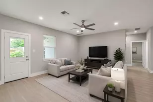 5447 N Shady Creek Dr, Houston, TX 77017 - Photo 6