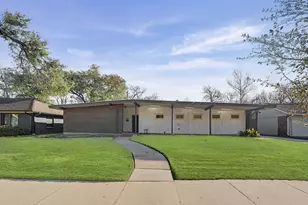 9107 Timberside Dr, Houston, TX 77025 - Photo 1