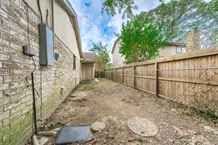 7526 Antoine Dr, Houston, TX 77088 - Photo 26