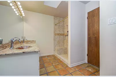 16214 Coral Bay Street, Crosby, TX 77532 - Photo 32