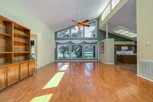 16214 Coral Bay St, Crosby, TX 77532 - Photo 2