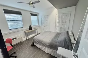 412 Pacific St, Houston, TX 77006 - Photo 4