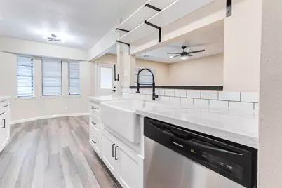 11222 Sagepark Lane, Houston, TX 77089 - Photo 10