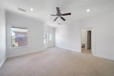 911 W 21st Street #B, Houston, TX 77008 - Photo 6