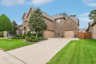 13909 N Lake Branch Ln, Houston, TX 77044 - Photo 6