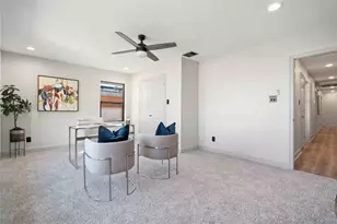 10111 Brinwood Dr, Houston, TX 77043 - Photo 4
