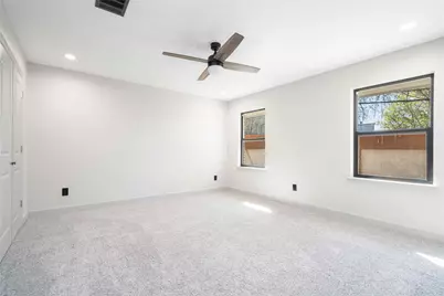 10111 Brinwood Drive, Houston, TX 77043 - Photo 10