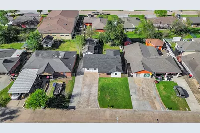 3807 Cherry Meadow Drive, Houston, TX 77039 - Photo 4