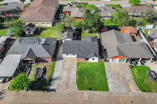 3807 Cherry Meadow Dr, Houston, TX 77039 - Photo 4