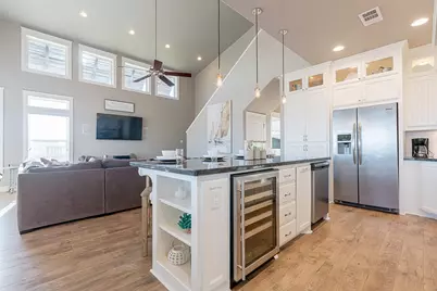 2139 Gulf, Crystal Beach, TX 77650 - Photo 40