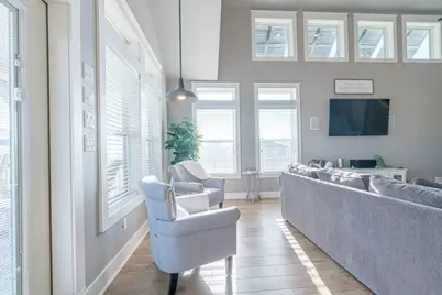 2139 Gulf, Crystal Beach, TX 77650 - Photo 36