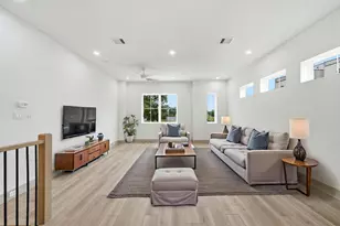 1116 Weiss St, Houston, TX 77009 - Photo 2