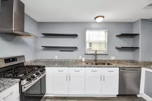 3217 Michigan St, Baytown, TX 77520 - Photo 12