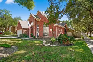 16431 Red Crest Dr, Houston, TX 77095 - Photo 2