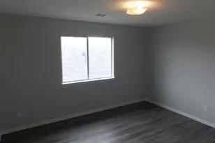 13323 Ambrosa Dr, Houston, TX 77044 - Photo 12