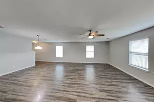 13323 Ambrosa Dr, Houston, TX 77044 - Photo 6