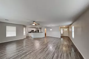 13323 Ambrosa Dr, Houston, TX 77044 - Photo 8