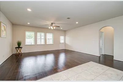 12319 Gatewood Drive, Mont Belvieu, TX 77535 - Photo 14