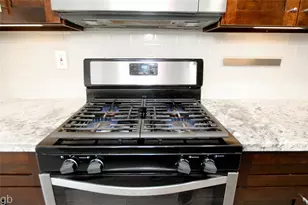 11568 S Kirkwood Rd, Houston, TX 77477 - Photo 8