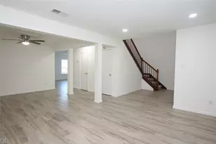 11568 S Kirkwood Rd, Houston, TX 77477 - Photo 14