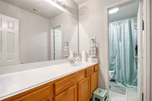 13103 Beechdale Ct, Houston, TX 77014 - Photo 14