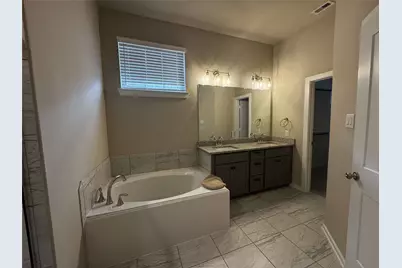 1542 Rustling Creek Drive, Missouri City, TX 77459 - Photo 20