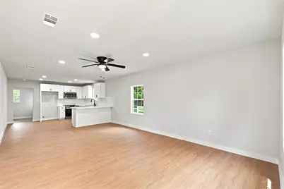 8414 Schiro Road, Hitchcock, TX 77563 - Photo 14