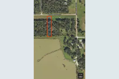 201 Middle Bayou Trail, Angleton, TX 77515 - Photo 4