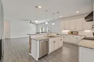 20918 New Proper Dr, New Caney, TX 77357 - Photo 10