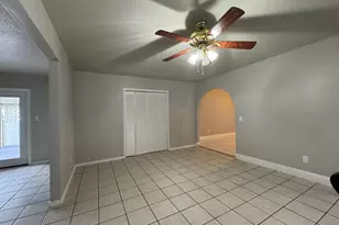 3114 Kleinmann Ave, Galveston, TX 77551 - Photo 6