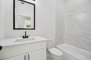 301 Cartersville St, Houston, TX 77029 - Photo 8