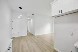 301 Cartersville St, Houston, TX 77029 - Photo 18