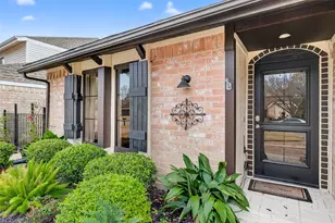11939 Brook Meadows Ln, Stafford, TX 77477 - Photo 2