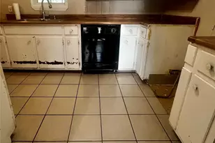 6606 Thornwall St, Houston, TX 77092 - Photo 4