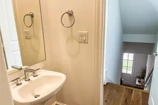2024 Waterloo Station Rd, Houston, TX 77045 - Photo 6