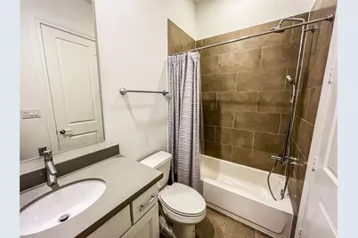 2024 Waterloo Station Road, Houston, TX 77045 - Photo 14