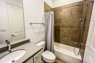 2024 Waterloo Station Rd, Houston, TX 77045 - Photo 14