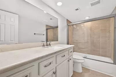 359 N Post Oak Lane #127, Houston, TX 77024 - Photo 28